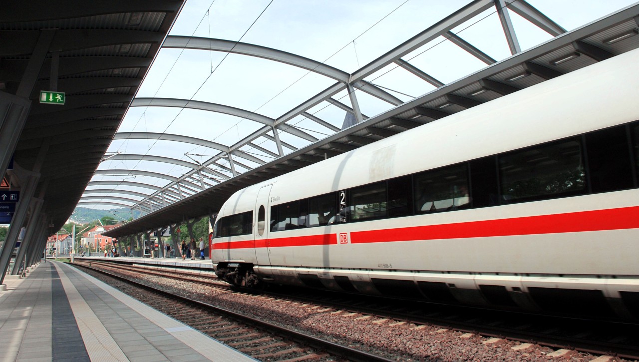 Drei Diebe trieben ihr nächtliches Unwesen auf dem Paradiesbahnhof in Jena. (Archivbild)