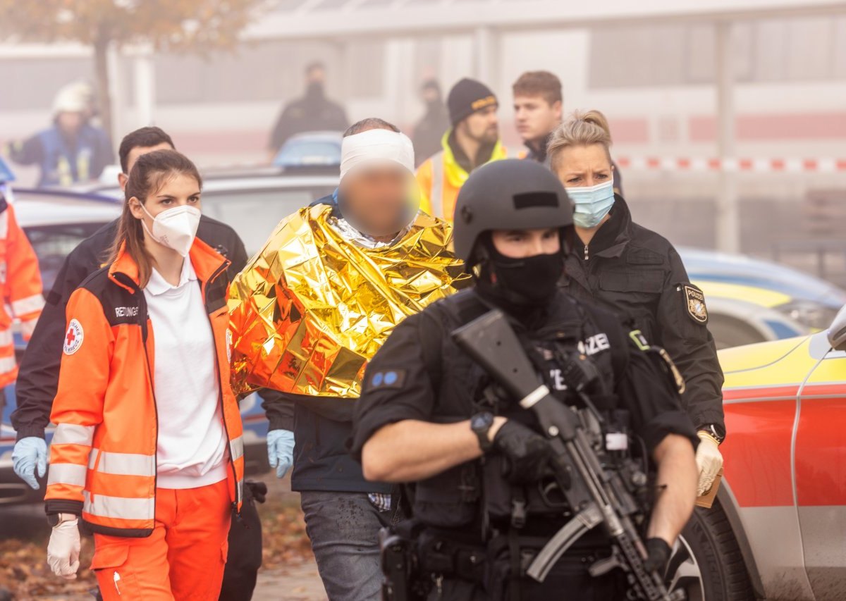 Messerattacke in ICE zwischen Regenburg und Nürnberg