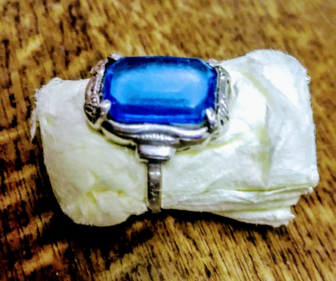 Ring_blau.jpg