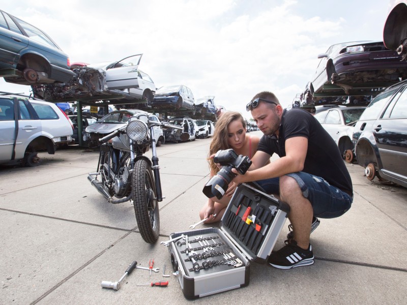 Foto-Shooting für den Simson-Kalender 2017 in Erfurt (Foto: SnapArt / Michael Kremer)