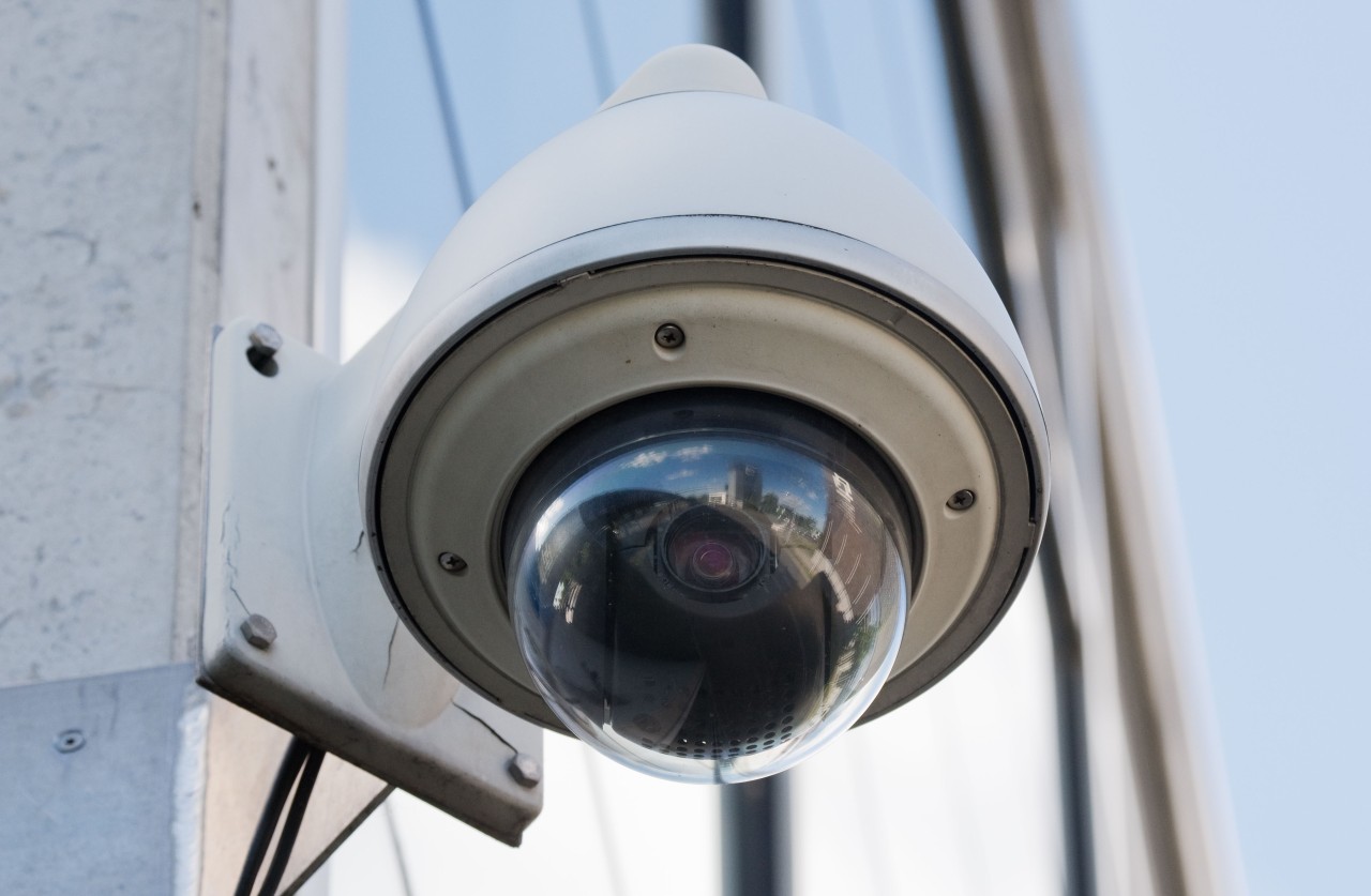 Um zukünftige Sachbeschädigung zu verhindern, wurde der Petersberg in Erfurt nun mit Videokameras ausgestattet. (Symbolbild)