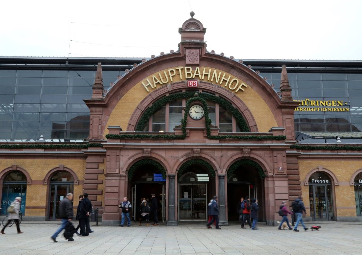 erfurt hauptbahnhof.jpg