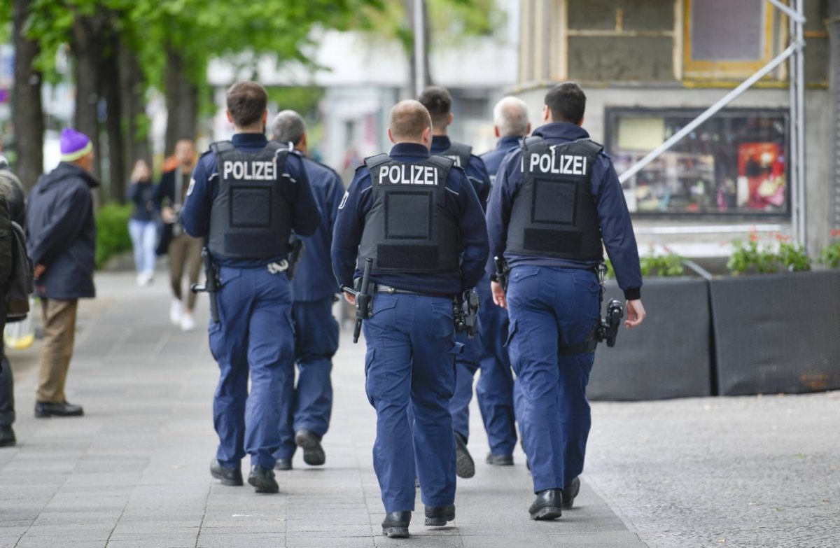 erfurt polizei.jpg