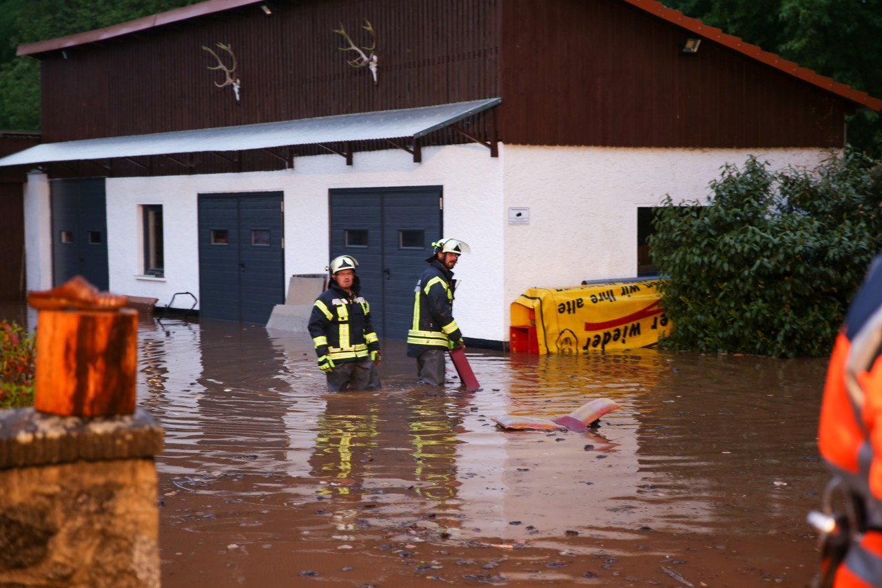 Ein heftiges Unwetter ist über Thüringen gezogen! Auch am Wochenende kommt noch einiges vom Himmel. 