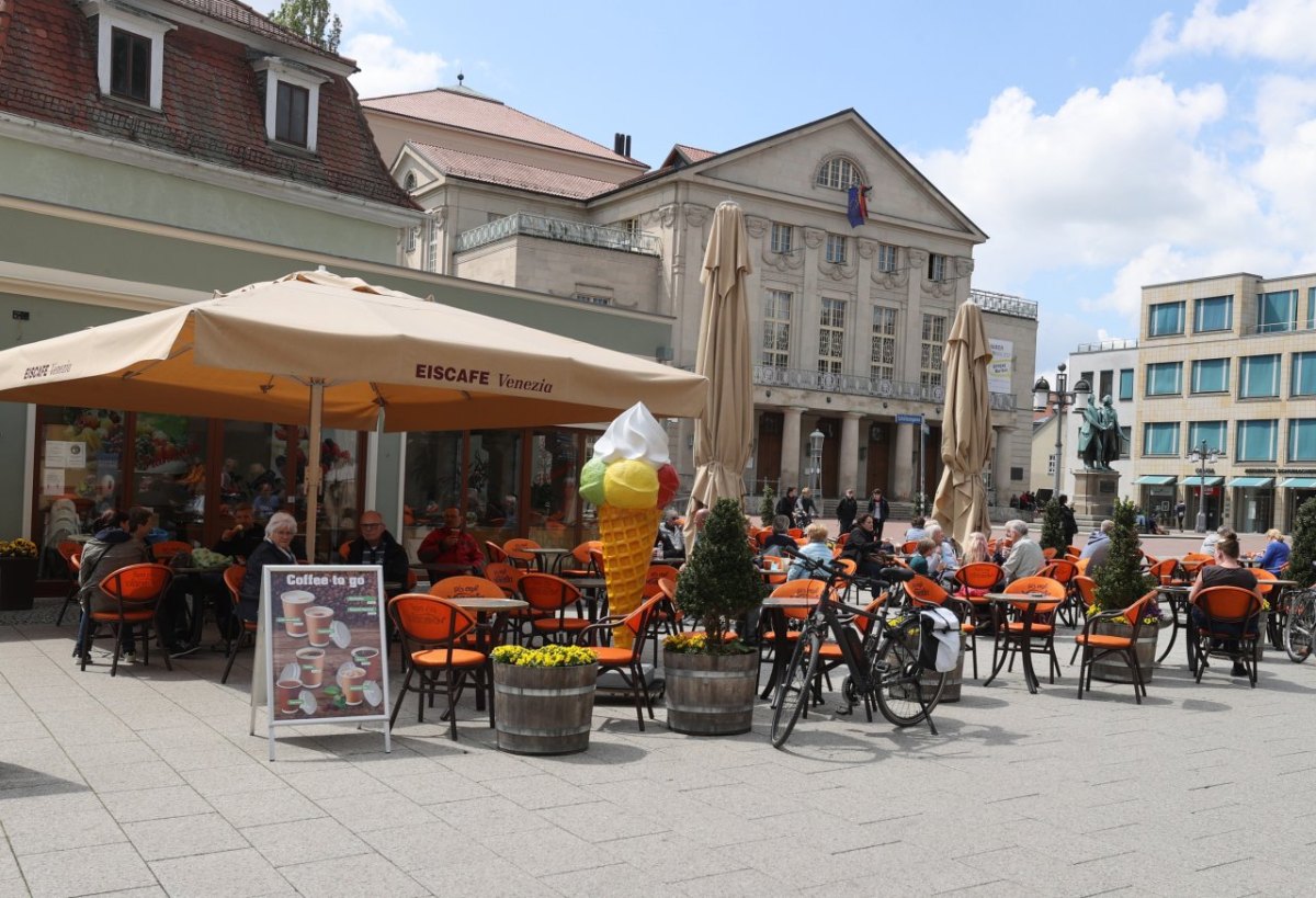 weimar innenstadt corona eis cafe