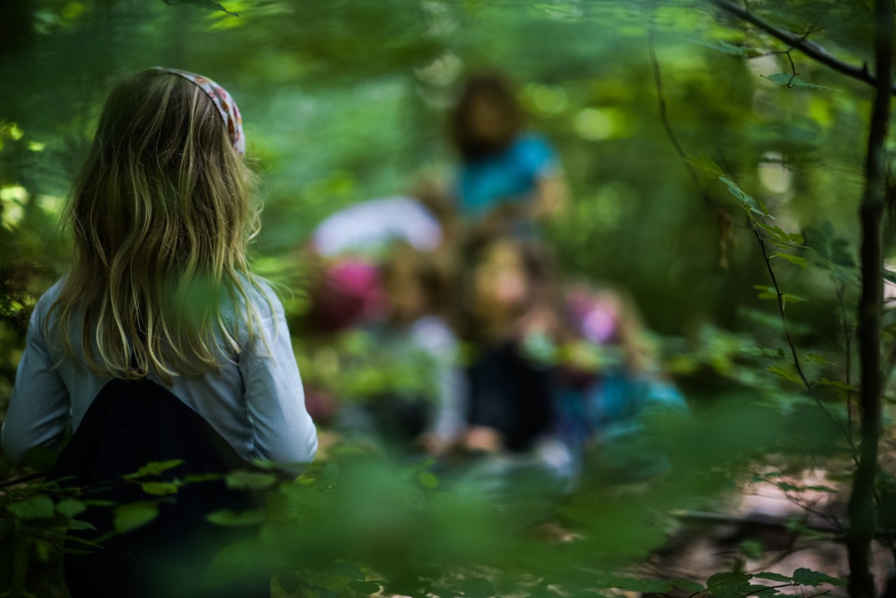 Beim Spielen im Wald haben Kinder in Thüringen etwas richtig gruseliges entdeckt... (Archivbild)