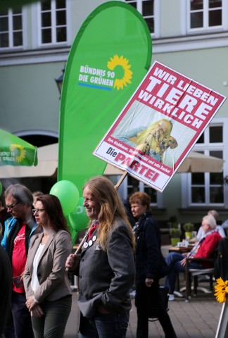 Erfurt: „Die Partei“-Politiker Dirk Waldhauer im Wahlkampf 2017. (Archivfoto)