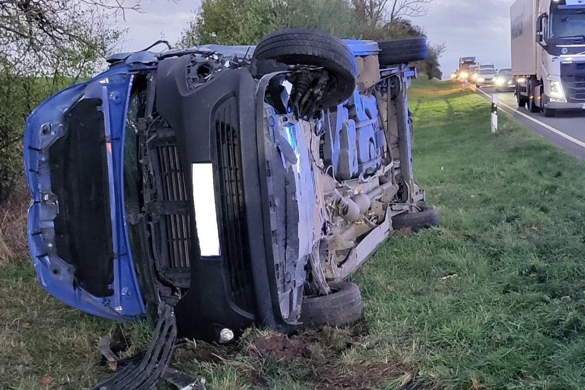 Schwerer Unfall bei Erfurt in Thüringen! (Symbolbild)