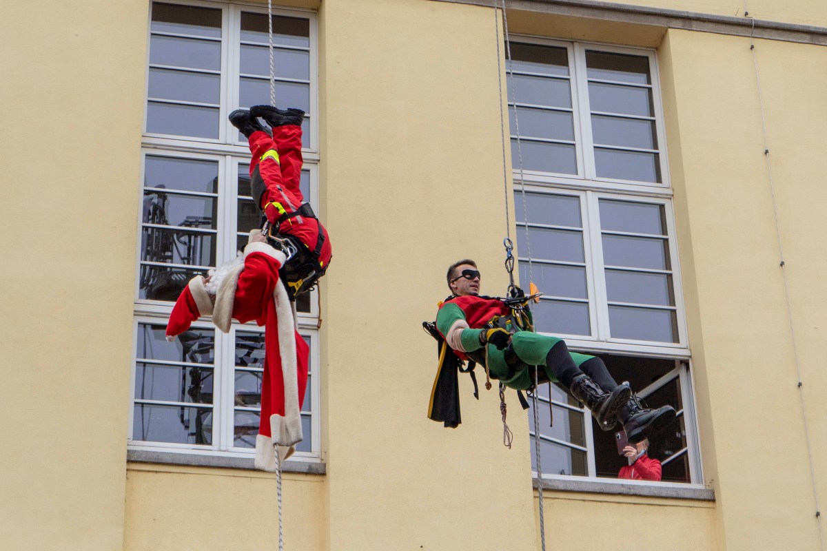 Besondere Abseil-Aktion am Klinikum in Erfurt!