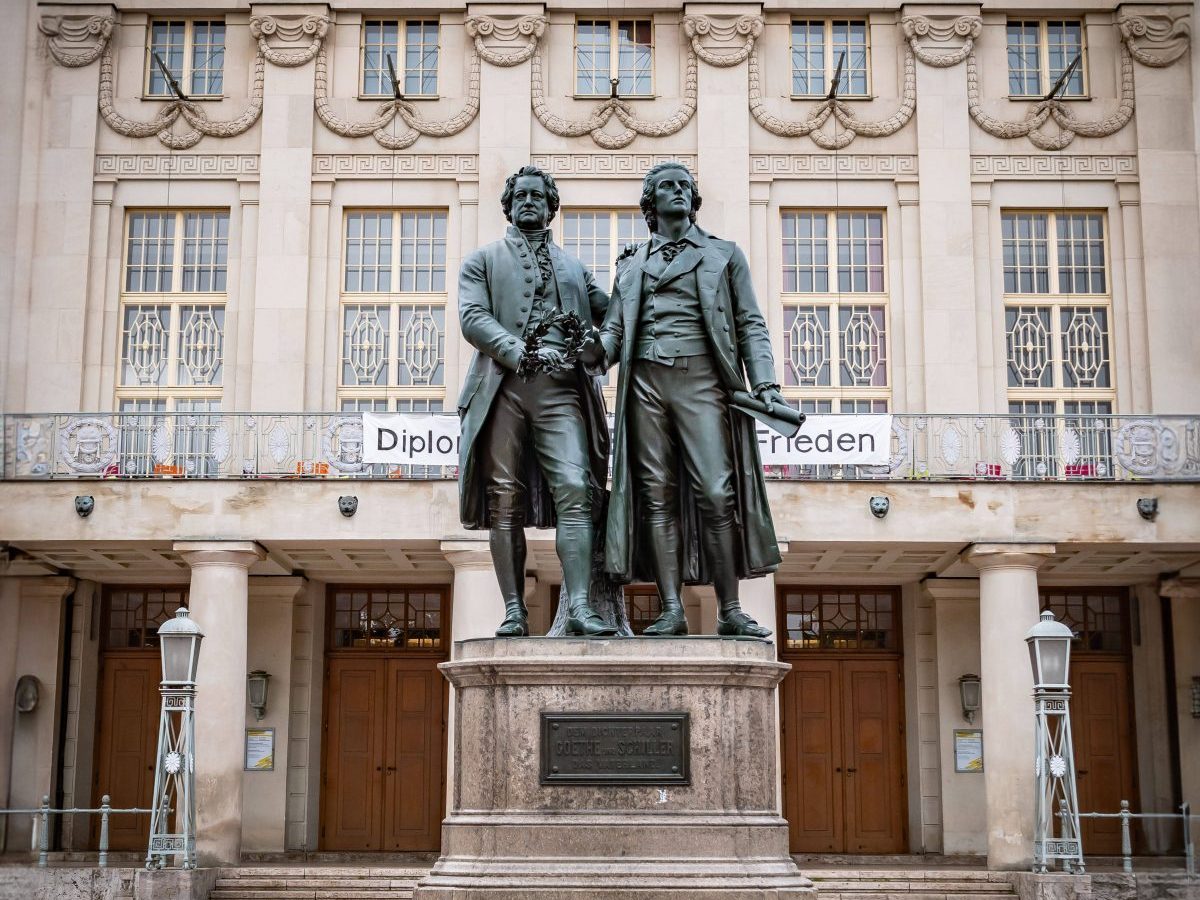 Weimar erhält eine ungnädige Auszeichnung. Die Stadt muss herbe Kritik einstecken. Viele sind empört und wütend. (Symbolbild)