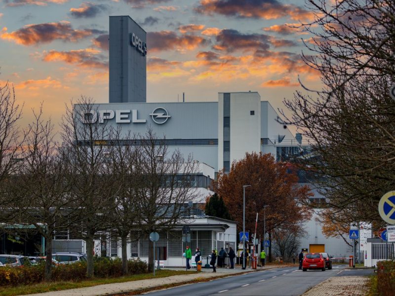 Opel in Thüringen: Bittere Nachricht aus dem Werk! Etliche Mitarbeiter müssen sich umstellen
