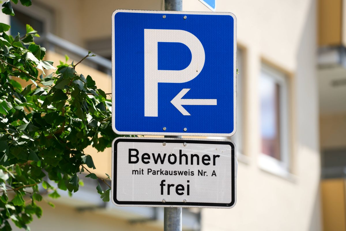 Bewohner-Frei Schild